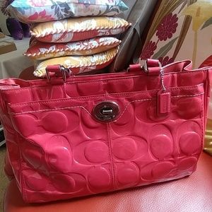 Coach Bag Need to sell ASAP!